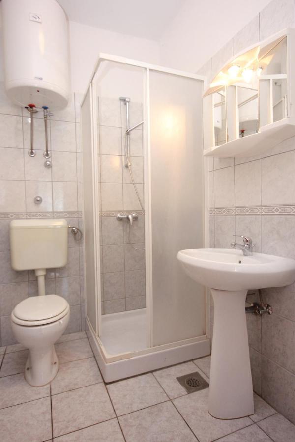 פג Apartments With A Parking Space Pag - 9388 מראה חיצוני תמונה
